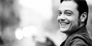 Qual è la canzone di Tiziano Ferro scritta appositamente per te? Qual è la canzone di Tiziano Ferro scritta appositamente per te?