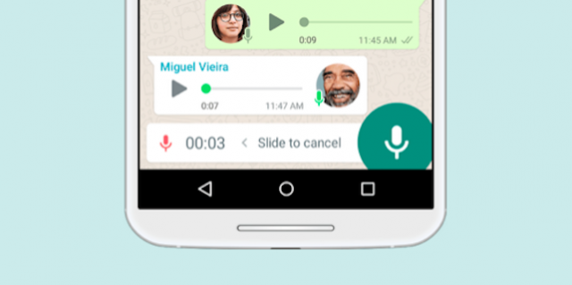 Whatsapp: per i messaggi vocali non serve più tenere premuto il dito Whatsapp: per i messaggi vocali non serve più tenere premuto il dito