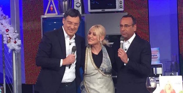 Frizzi ospite della Clerici a La prova del cuoco annuncia: “Torno all’Eredità” Frizzi ospite della Clerici a La prova del cuoco annuncia: “Torno all’Eredità”