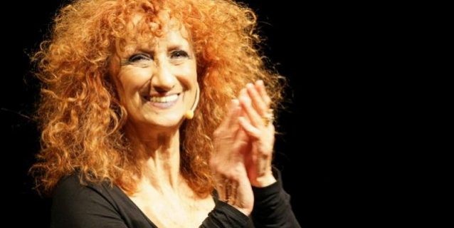 Anna Mazzamauro: "Picchiata sul set di 'Poveri ma ricchi, ho un danno permanente" Anna Mazzamauro: "Picchiata sul set di 'Poveri ma ricchi, ho un danno permanente"