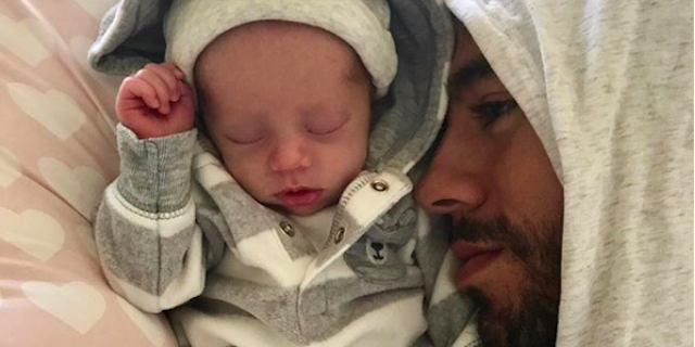 Enrique Iglesias e Anna Kournikova presentano i loro gemellini su Instagram