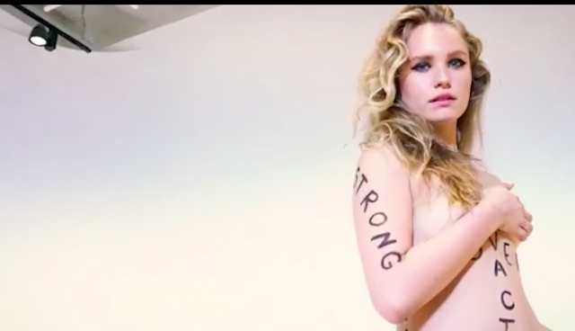 "Questa sono io": le verità scritte sulla pelle delle modelle di Sport Illustrated