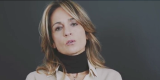 Il video della mamma che ha scritto a Salvini che sta terrorizzando i suoi bambini