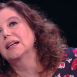 Stefania Sandrelli, la confessione choc: "Violentata e presa a botte da ragazza"