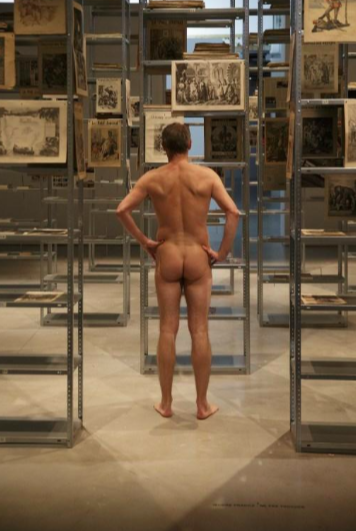 Nudi al museo, l’iniziativa naturista del Palais de Tokyo