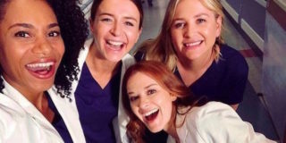 Grey’s Anatomy: gli insulti a Kelly McCreary per l’addio di April e le parole di Sarah Drew