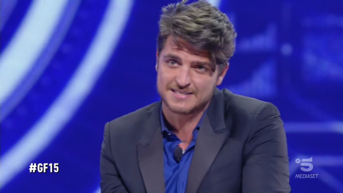 Grande Fratello 2018: Stefania Pezzopane celebra Simone, squalificato Favoloso