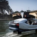 Parigi, sono arrivati i taxi che "volano" sopra la Senna