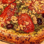 A Napoli arriva Pascalina, la pizza che aiuta a prevenire i tumori