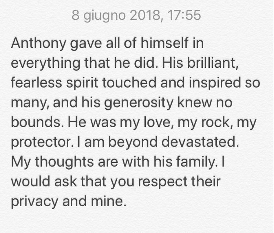 Il suicidio di Anthony Bourdain, ritratto dello chef ribelle compagno di Asia Argento