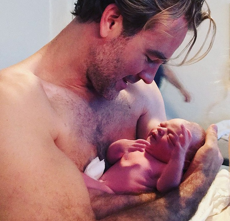 "Ci siamo già passati, ma mai così": il dolore di James Van Der Beek per il 4° aborto