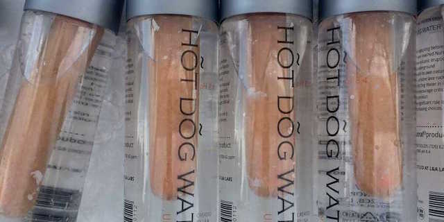 Hot Dog Water: la nuova acqua al profumo di würstel