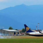 Ryanair condannata per un ritardo, il giudice "maltempo prevedibile"