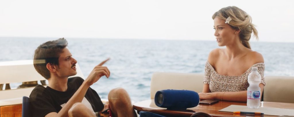 "Faccio quello che voglio" di Rovazzi: "cantano" Cracco, Diletta Leotta e altri