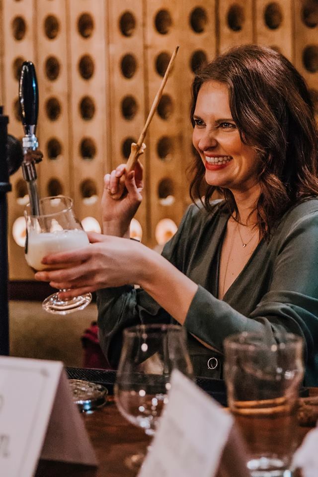 Apre il bar in stile Harry Potter: dove crei il tuo cocktail con la bacchetta