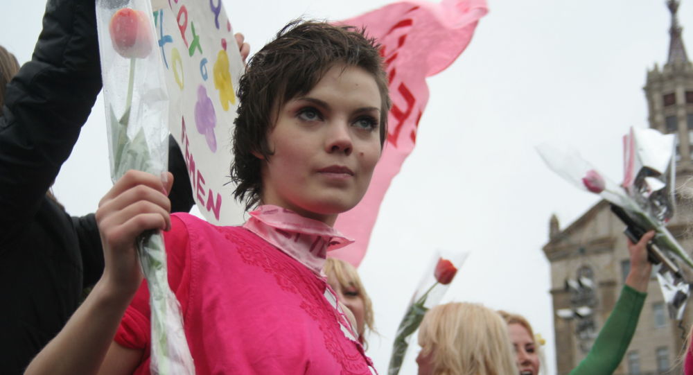 Si suicida Oksana Shachko, una delle fondatrici delle Femen