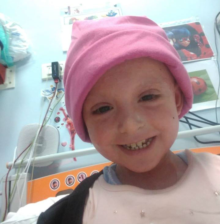 "Elisa ci ha lasciati": addio alla bimba che lottava contro una leucemia rarissima