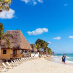 Offresi 100.000 euro all’anno per testare spiagge e resort in Messico
