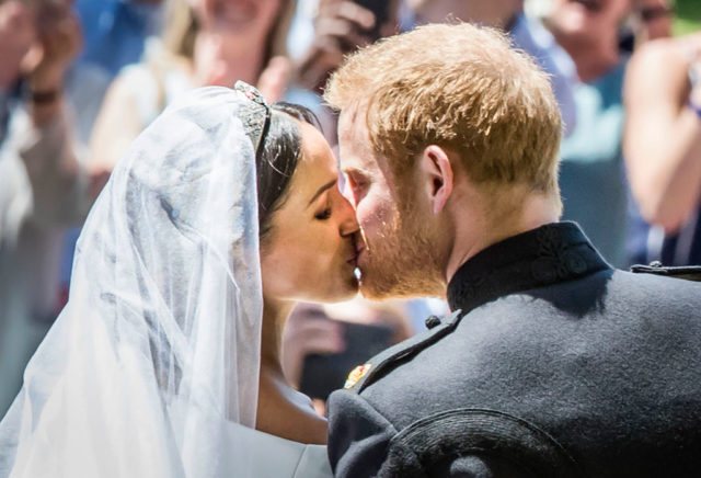 "Cercando la libertà": il libro di Harry e Meghan potrebbe far tremare la Regina