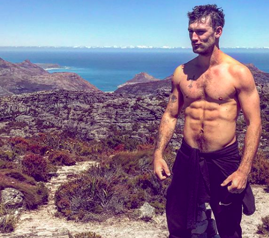 L’altra faccia degli spogliarelli maschili: lo show dal vivo di Magic Mike sbarca a Londra