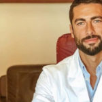 Giovanni Angiolini è stato eletto il medico più bello. E se fosse stato una donna?