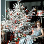 30 foto di decorazioni natalizie degli Anni '50-60 che mostrano quanto siamo cambiati
