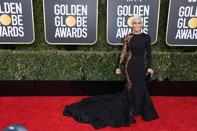 Effetto nudo, eccentrici, eleganti, regali: gli abiti delle star ai Golden Globe 2019