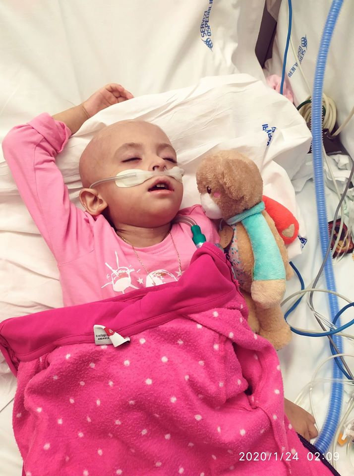 "Elisa ci ha lasciati": addio alla bimba che lottava contro una leucemia rarissima