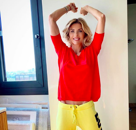 “Sei troppo magra, sei anoressica”: la risposta di Martina Colombari a chi la insulta