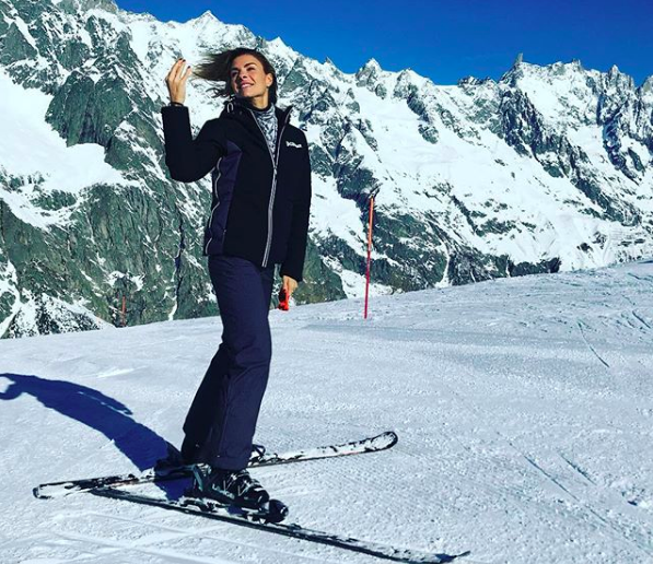 “Sei troppo magra, sei anoressica”: la risposta di Martina Colombari a chi la insulta