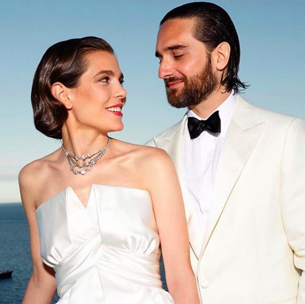Gli splendidi omaggi alla nonna Grace Kelly durante le nozze di Charlotte Casiraghi