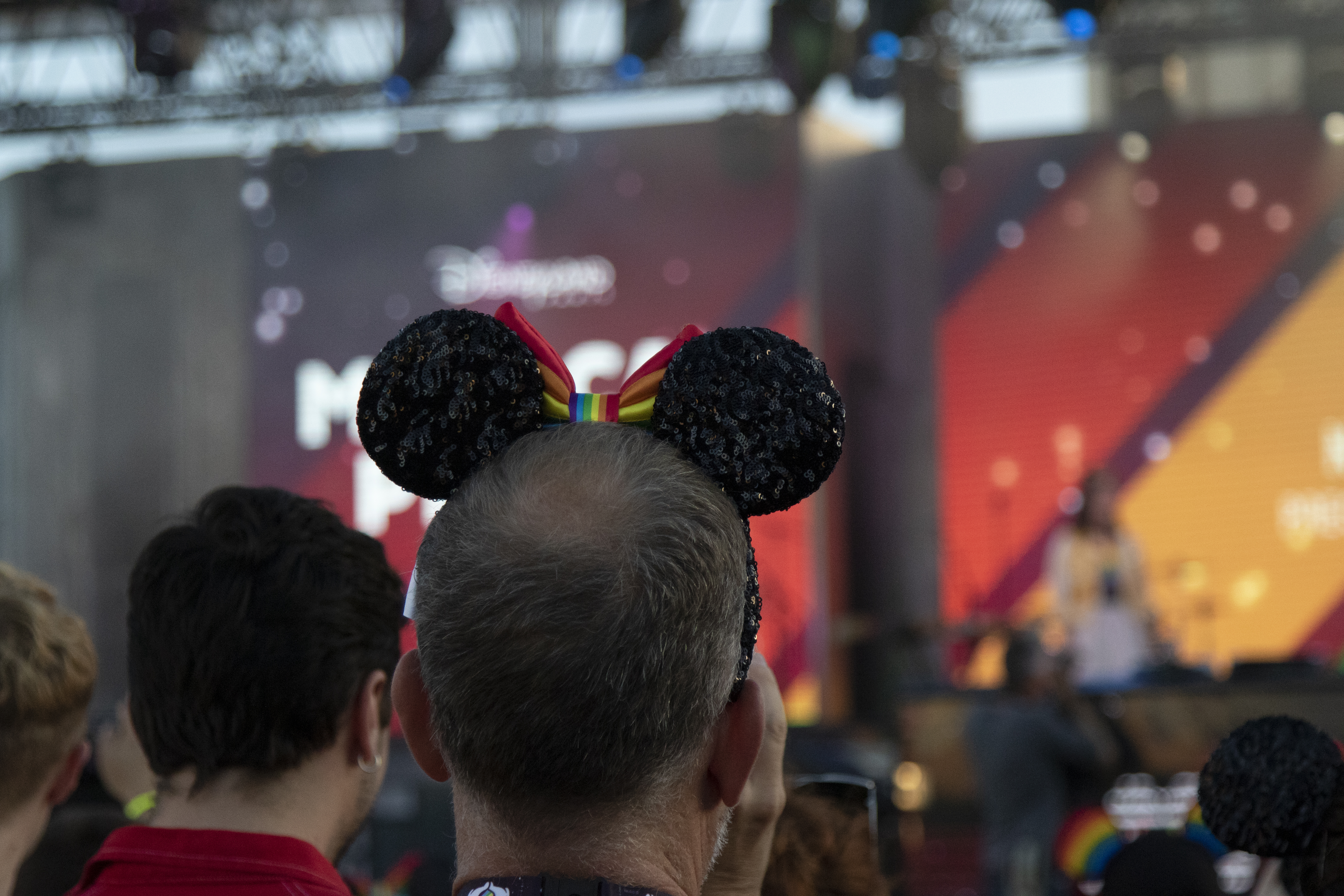 25 foto dal Magical Pride di Disneyland: tutti i colori contro l'omofobia