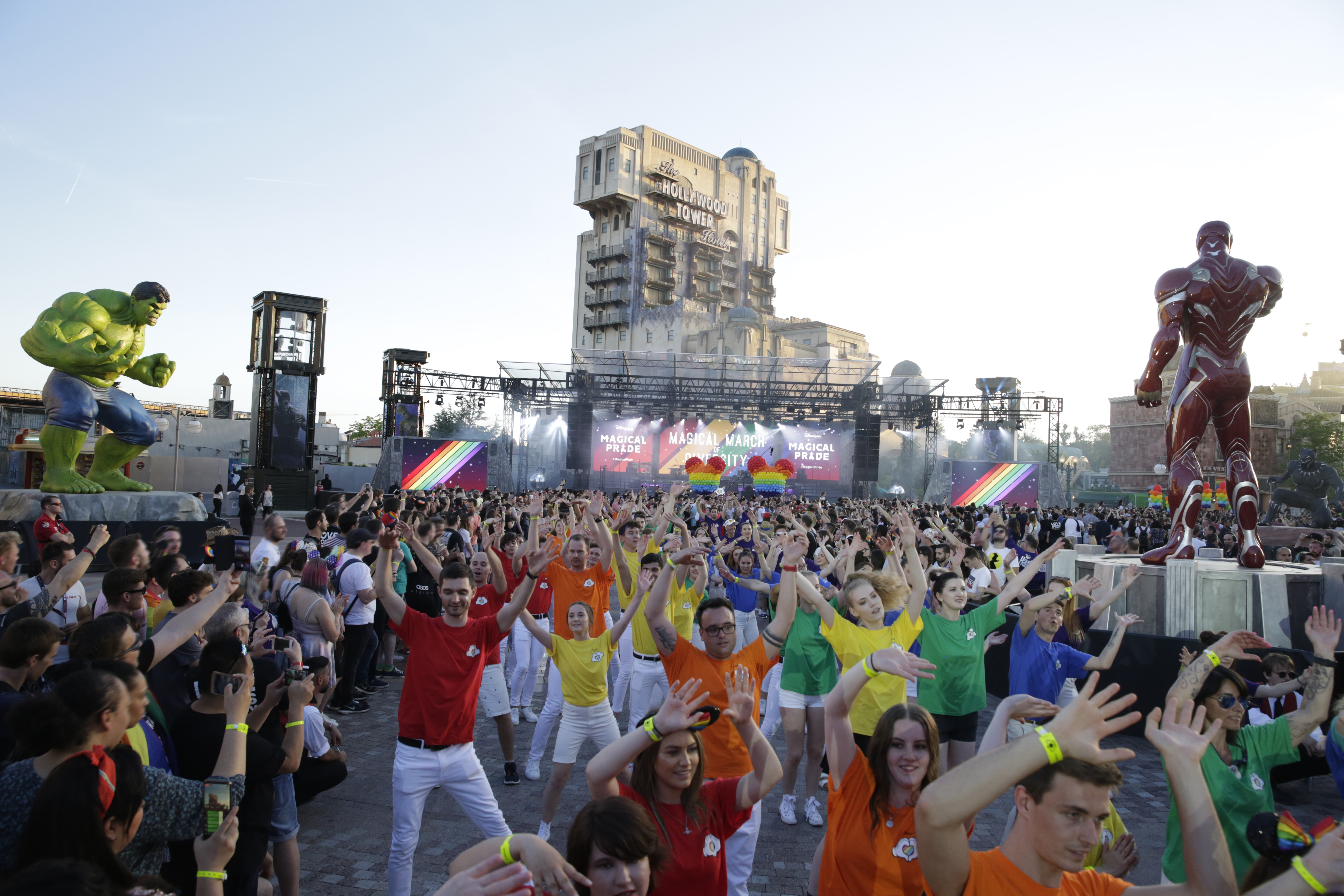 25 foto dal Magical Pride di Disneyland: tutti i colori contro l'omofobia