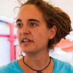 Chi è Carola Rackete, la capitana che ha deciso di giocarsi tutto e sfidare la legge