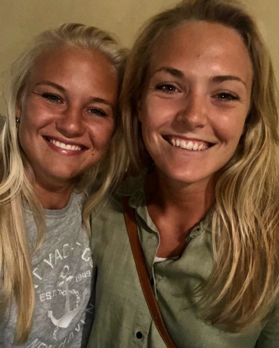 Magdalena e Pernille, avversarie con amore: il bacio più bello dei Mondiali