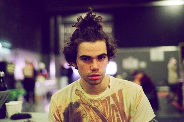 Si può morire nel sonno per crisi epilettica? L’esperto sul caso Cameron Boyce
