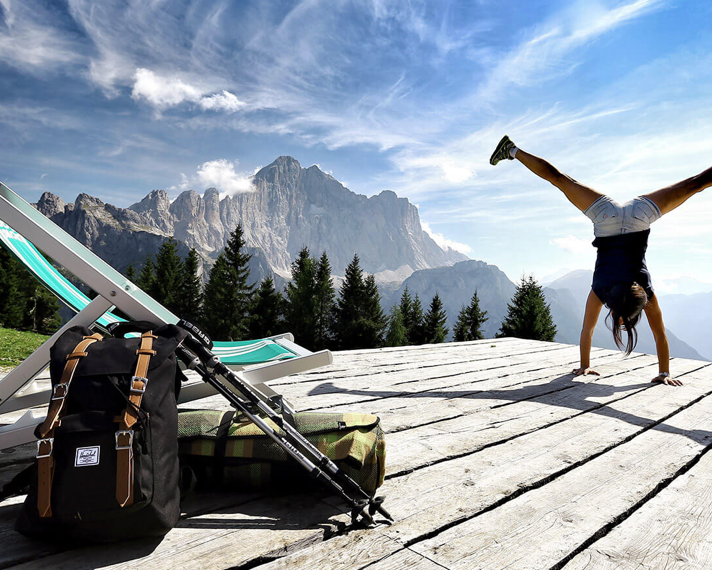 5 giorni di vacanza gratis se lasci a casa il cellulare: ecco come prenotare