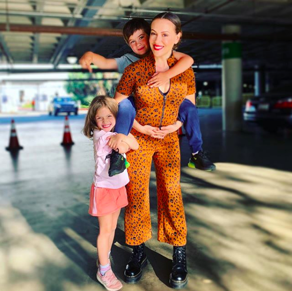 Alyssa Milano: "Ho abortito due volte: non ero pronta per essere madre"