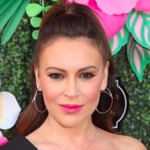Alyssa Milano: "Ho abortito due volte: non ero pronta per essere madre"