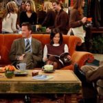 Il divano di Friends farà un tour mondiale (con 2 tappe anche in Italia)