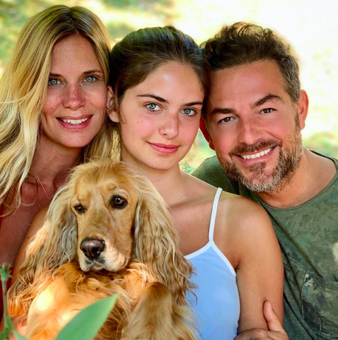 Chi è Stella Bossari, la figlia di Daniele e Filippa Lagerback, ora al lavoro con mamma