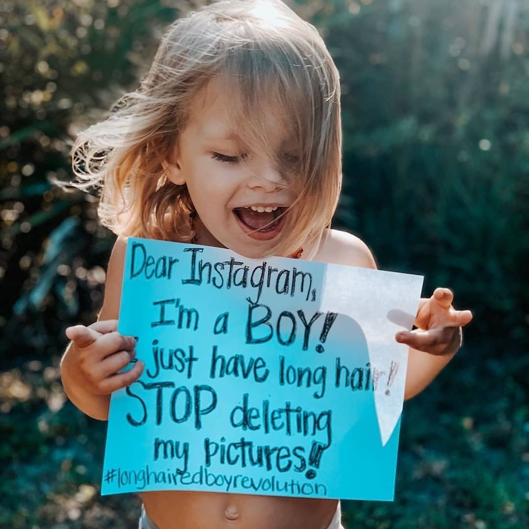 I bambini scambiati per femmine in topless: la doppia censura di Instagram