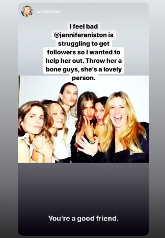 La foto di Jennifer Aniston è perfetta, ma lei posta quella del retroscena