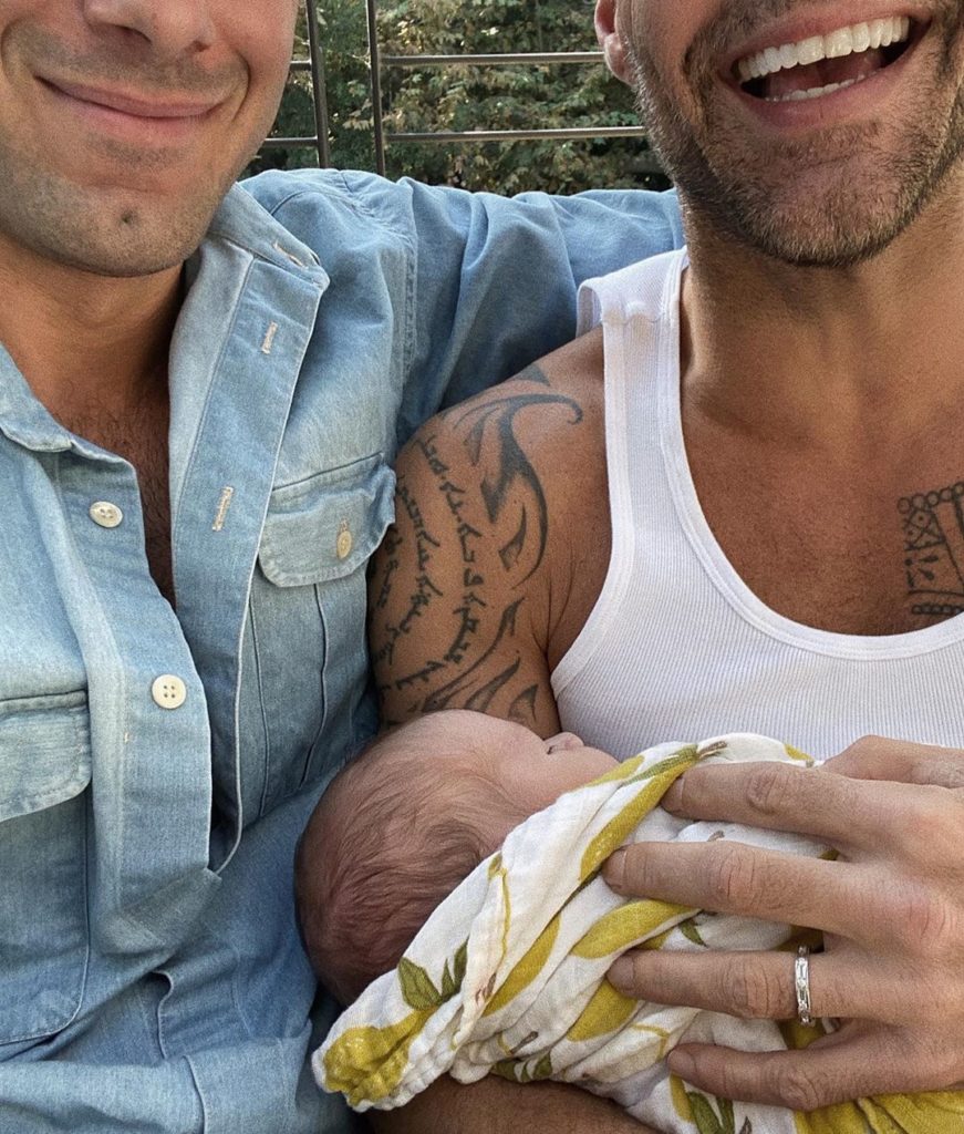 Ricky Martin e la sua splendida famiglia arcobaleno che si allarga sempre più