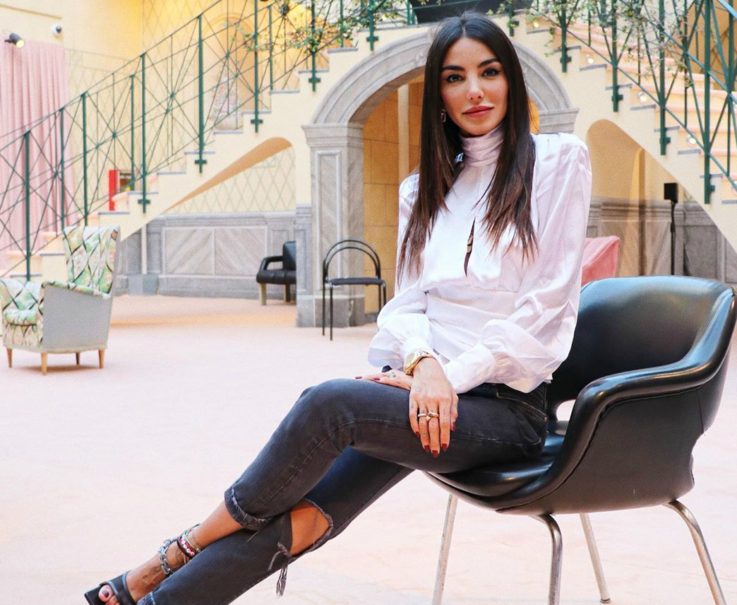 Davvero vogliamo crocifiggere Chiara Biasi per questa frase sugli 80.000 euro?