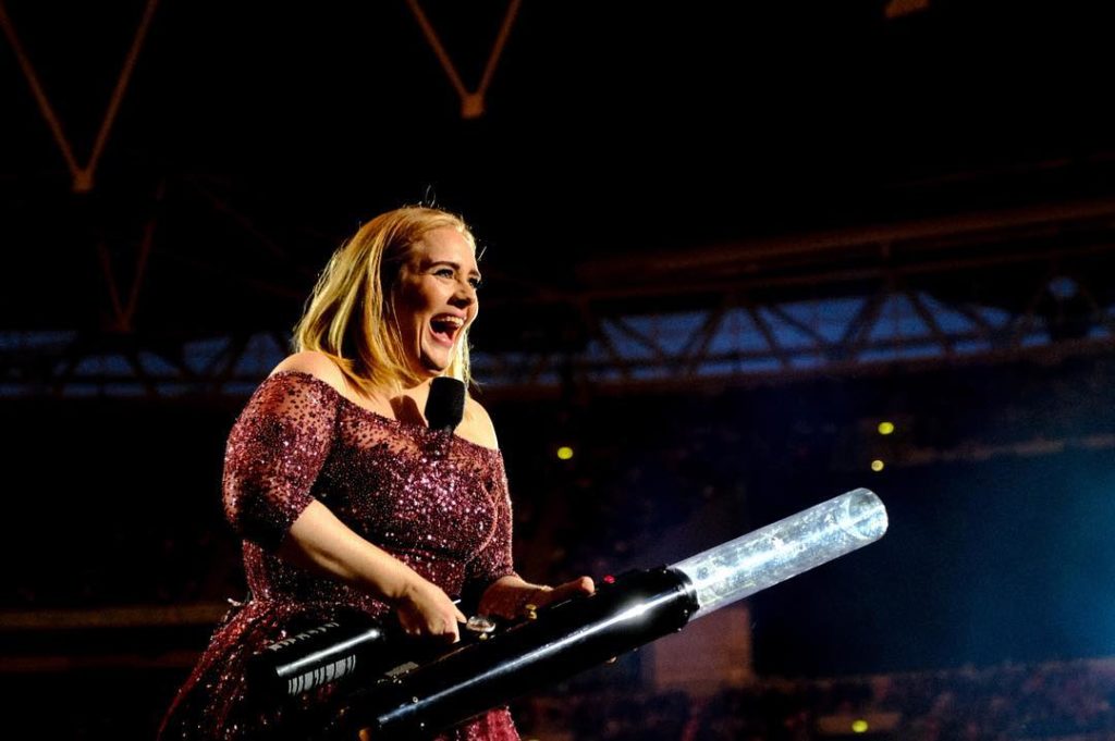 Quei commenti sul nuovo aspetto di Adele dopo la consistente perdita di peso