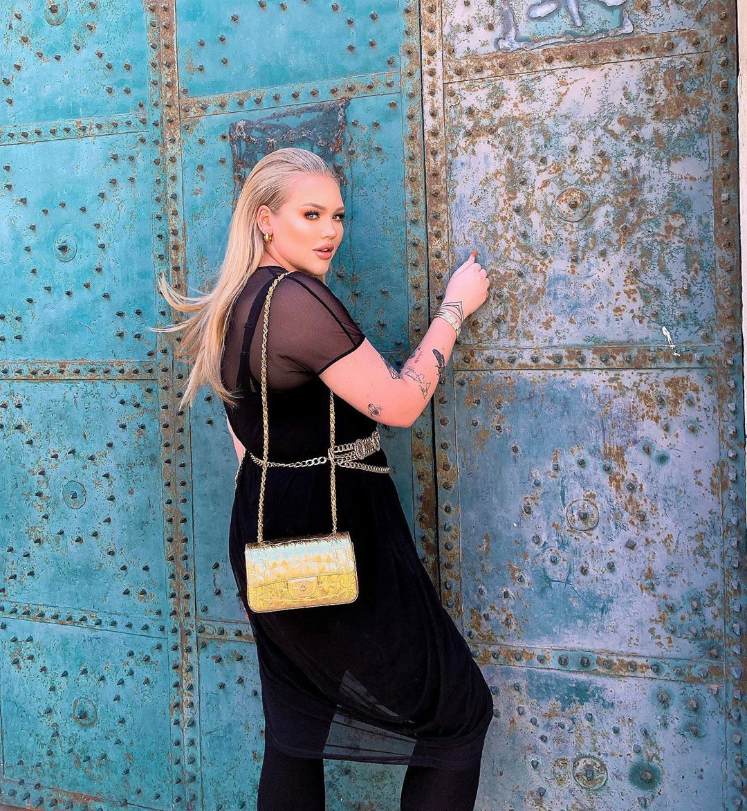 Il video di coming out di Nikkie Tutorials: "Sono una donna trans"