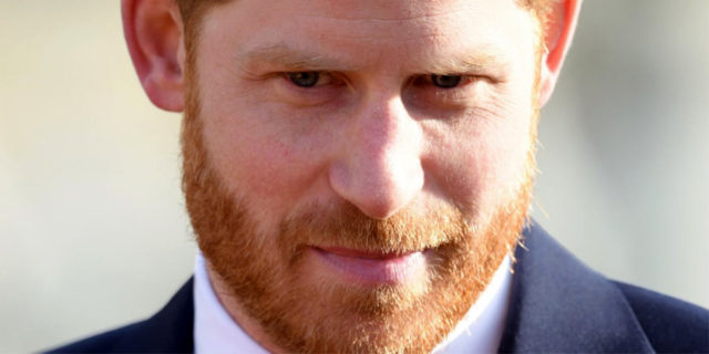 La versione di Harry e quelle parole per Meghan e la Regina La versione di Harry e quelle parole per Meghan e la Regina