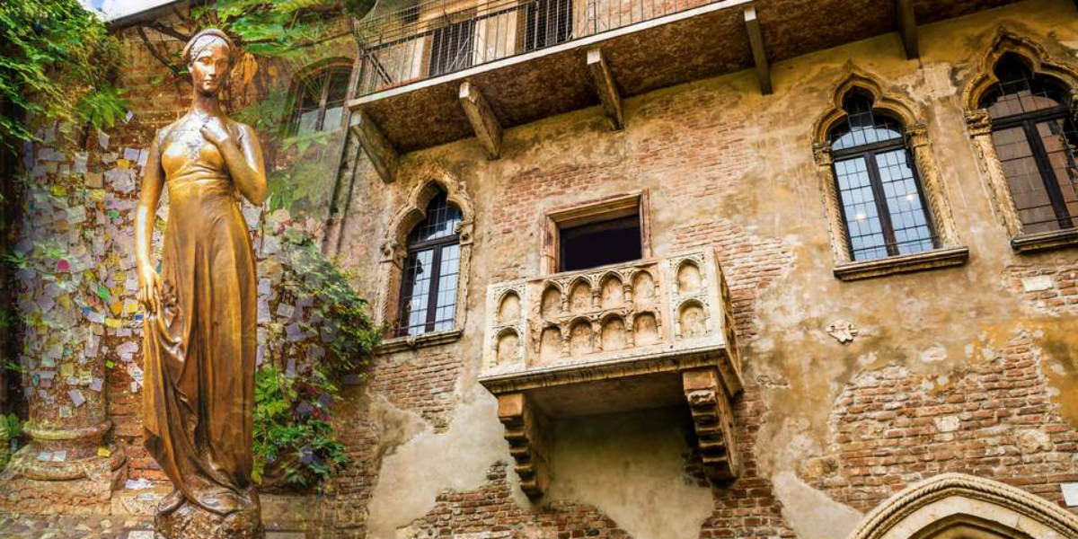 Come vincere una notte gratis nella casa di Giulietta grazie alla tua storia d'amore