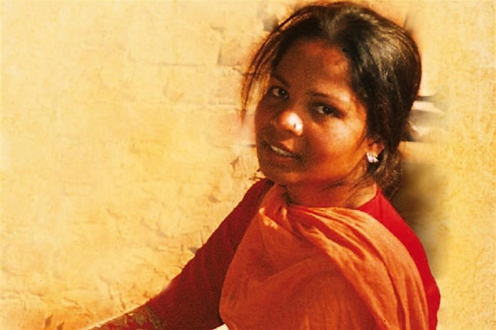 Condannato a morte per aver sostenuto le donne: salvate il prof Junaid Hafeez